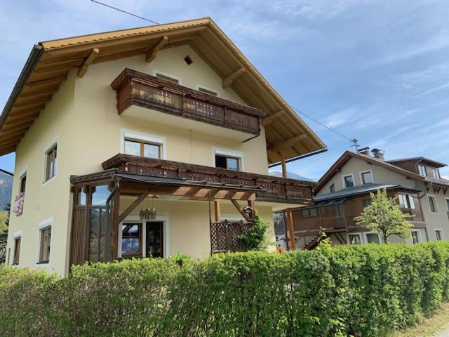 Apartamento Haus Schmidl Kotschach-Mauthen Exterior foto