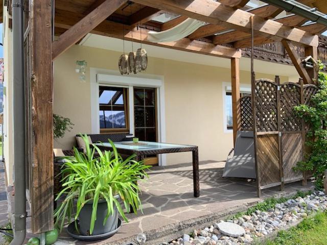 Apartamento Haus Schmidl Kotschach-Mauthen Exterior foto